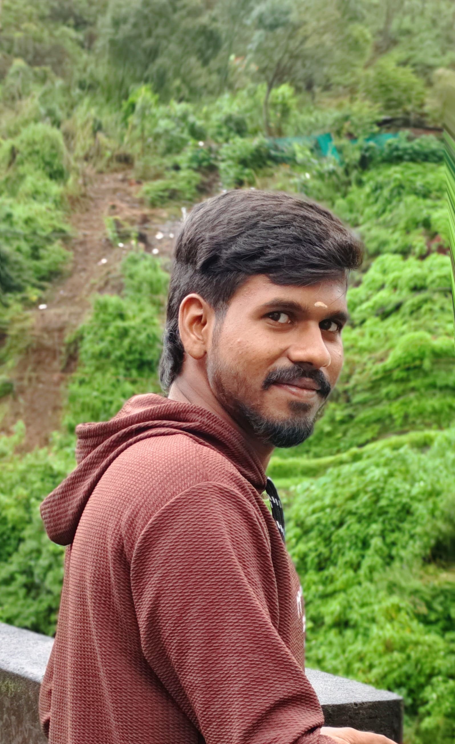 Thiruselvan-profile